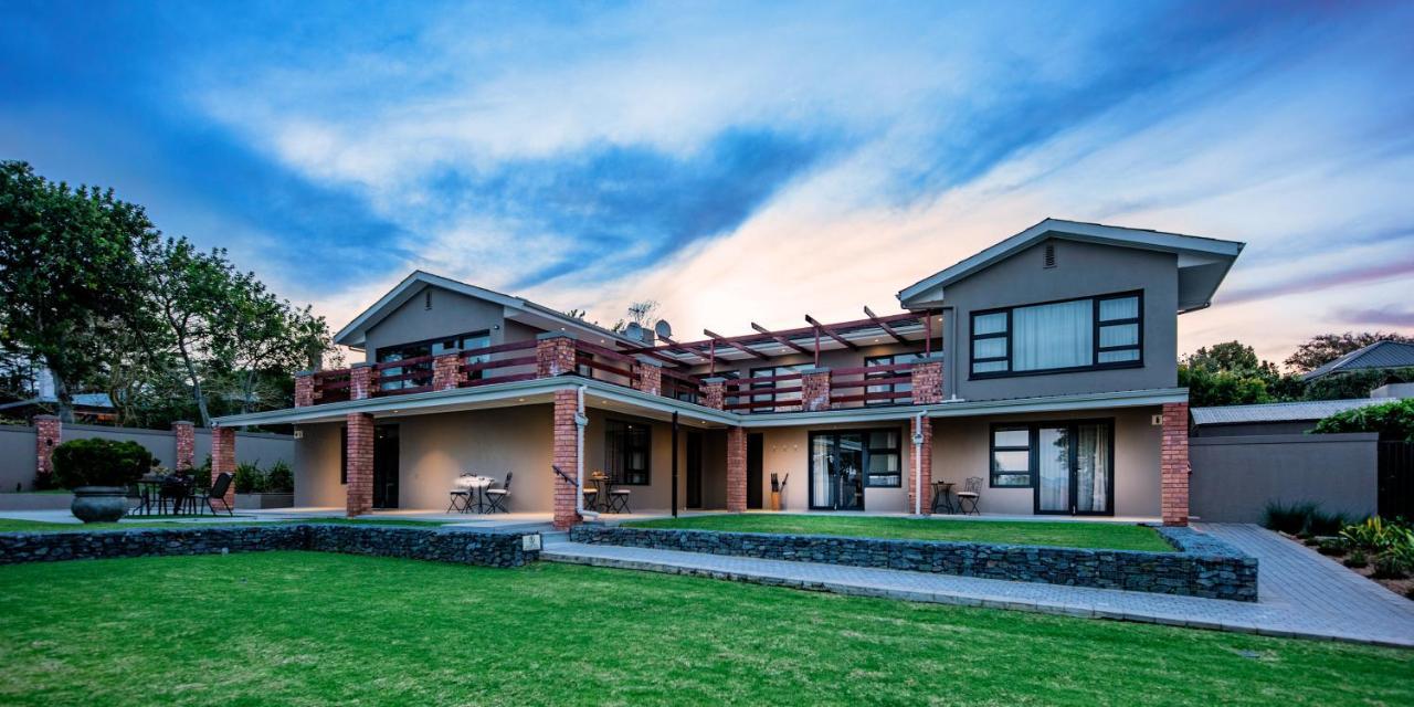 Four Palms Accommodation Дурбанвілл Екстер'єр фото