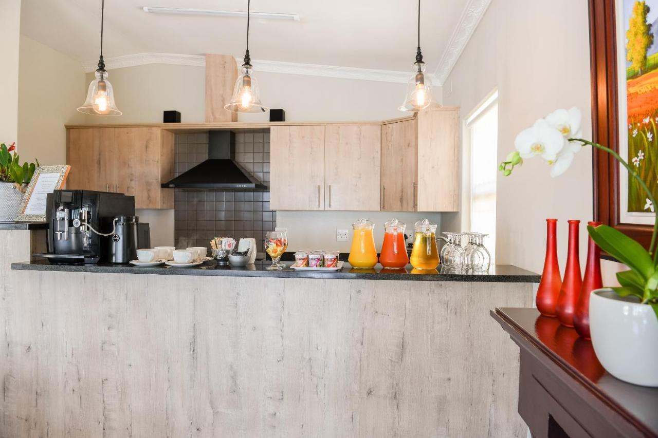 Four Palms Accommodation Дурбанвілл Екстер'єр фото