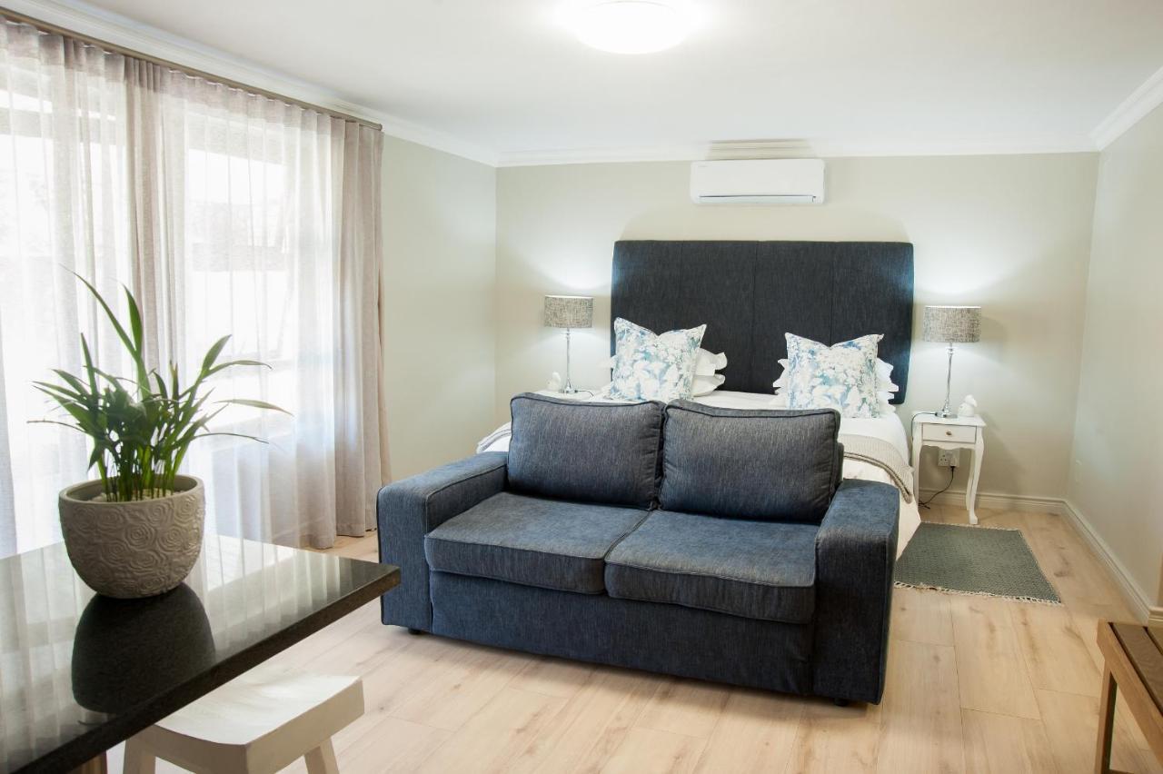 Four Palms Accommodation Дурбанвілл Екстер'єр фото